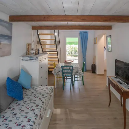 Casa Mare Blu - Helloelba 포몬테